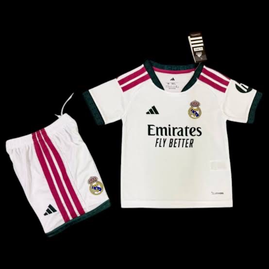 Real madrid kids home